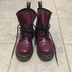 Matte burgundy Dr Martens size 7